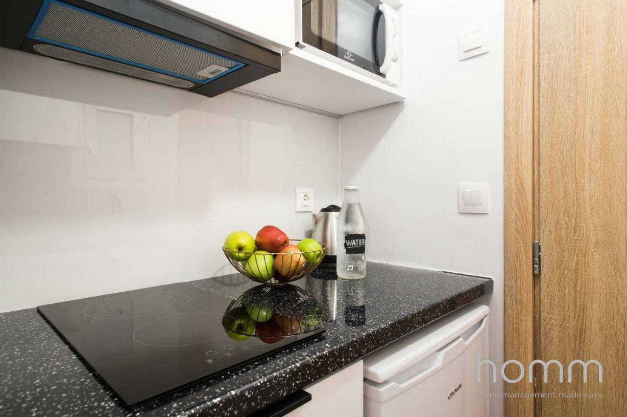 アテネ39M² Homm Modern Studio In Kolonakiアパートメント エクステリア 写真